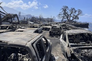 La station balnéaire de Lahaina a été à "80%" détruite, selon le gouverneur qui s'est rendu sur place, décrivant des scènes de "dévastation totale".